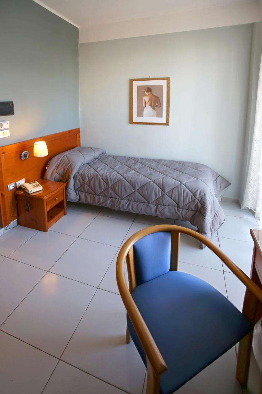 Hotel Del Pino 3*